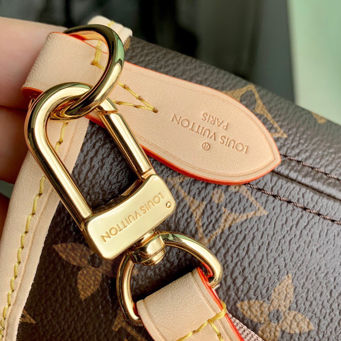 LV Neverfull BB Bag in Monogram Canvas M46705