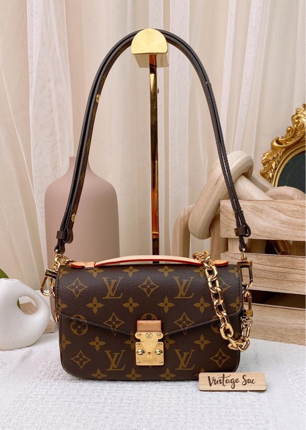 JZC8897 Monogram Metis East West