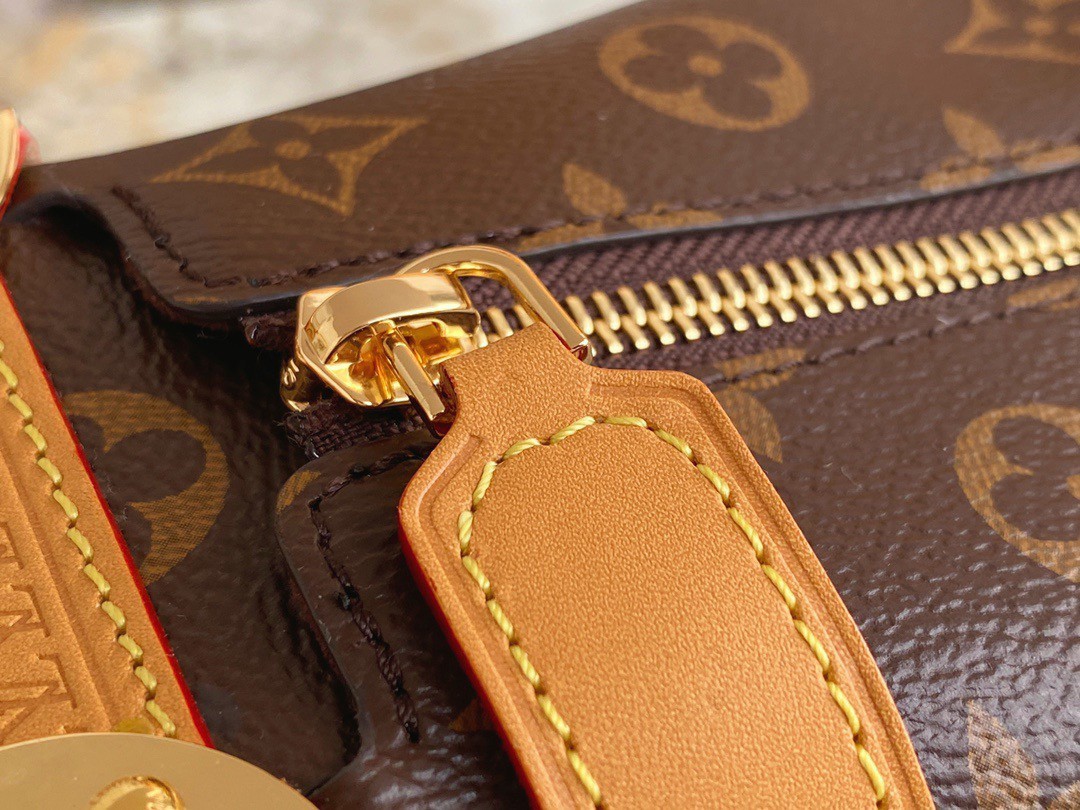 LV Side Trunk Bag In Monogram Canvas M46358