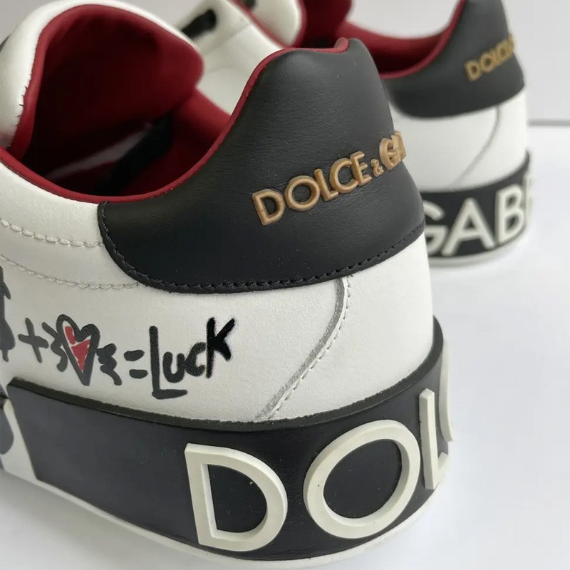 DOLCE & GABBANA Sneakers In White