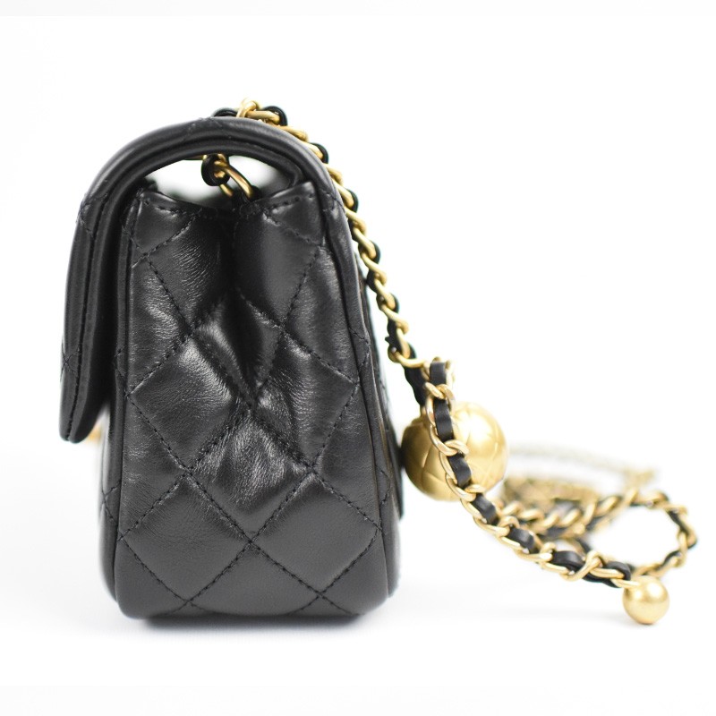 Ch*el pearl crush square mini, black lambskin ga003