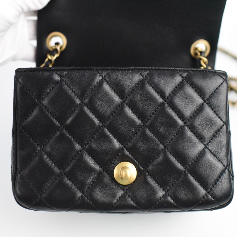 Ch*el pearl crush square mini, black lambskin ga003