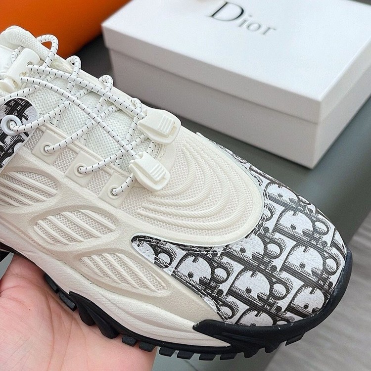 D*or 2024 new sneakers white