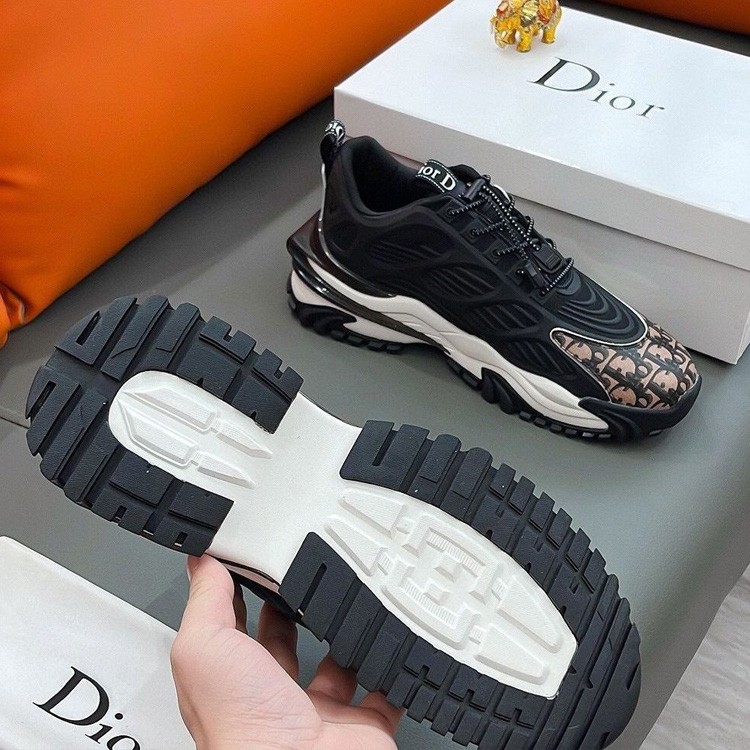 D*or 2024 new sneakers black