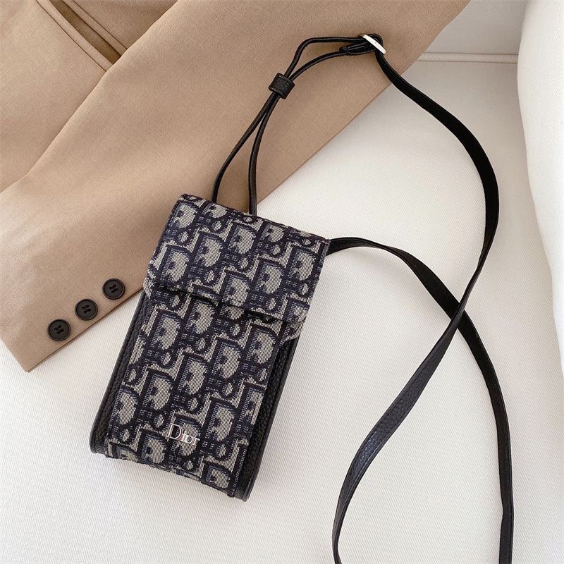 D*or crossbody pouch/ phone case