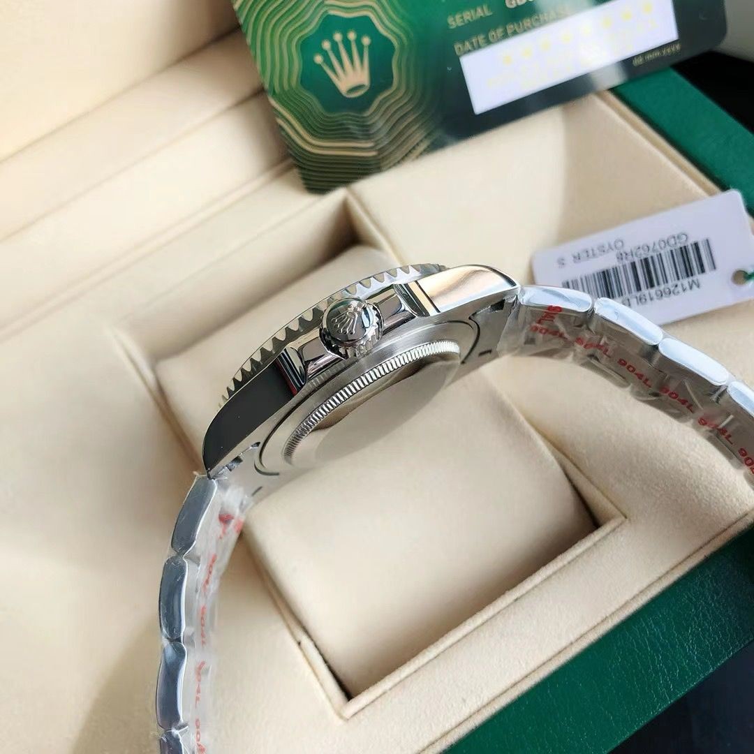 Rolex Watches Steel Paired with brand new blue yarn 3235 movement