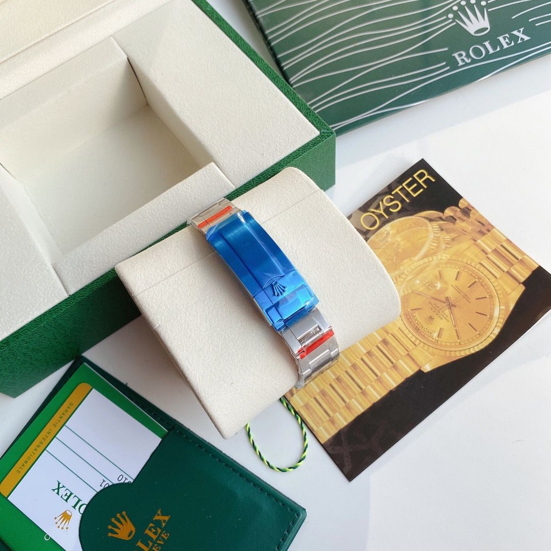 Rolex Watches Steel Paired with brand new blue yarn 3235 movement