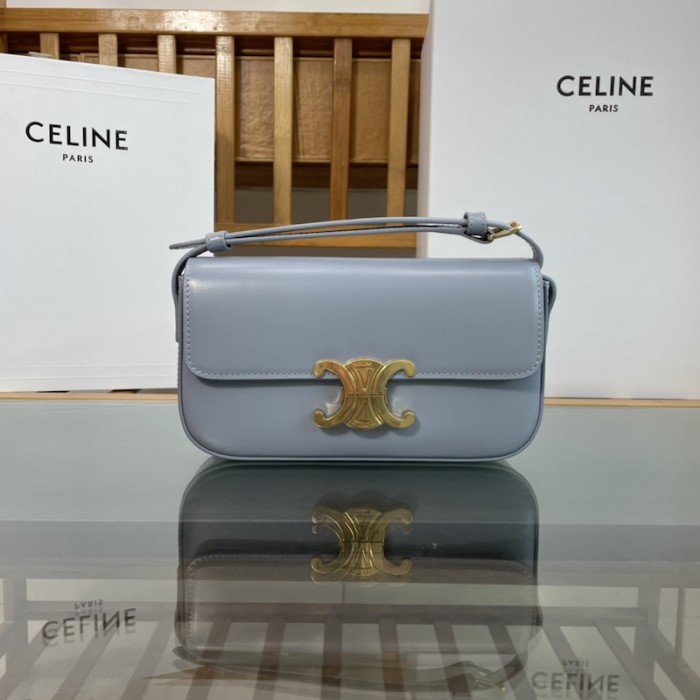 Ce**e shoulder bag triomphe in shiny calfskin blue