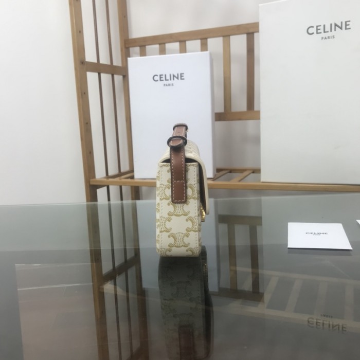 Ce**e shoulder bag triomphe in shiny calfskin and canvas