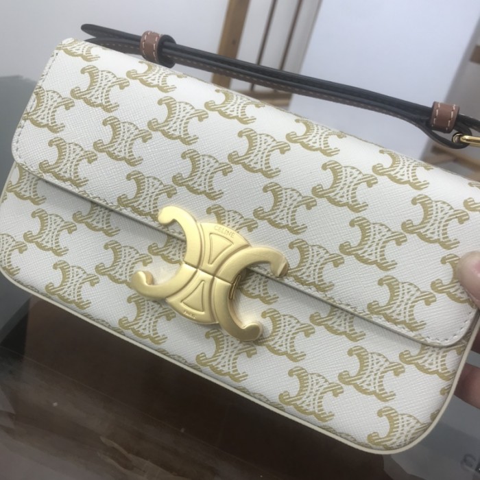 Ce**e shoulder bag triomphe in shiny calfskin and canvas
