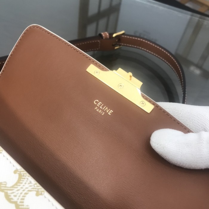 Ce**e shoulder bag triomphe in shiny calfskin and canvas