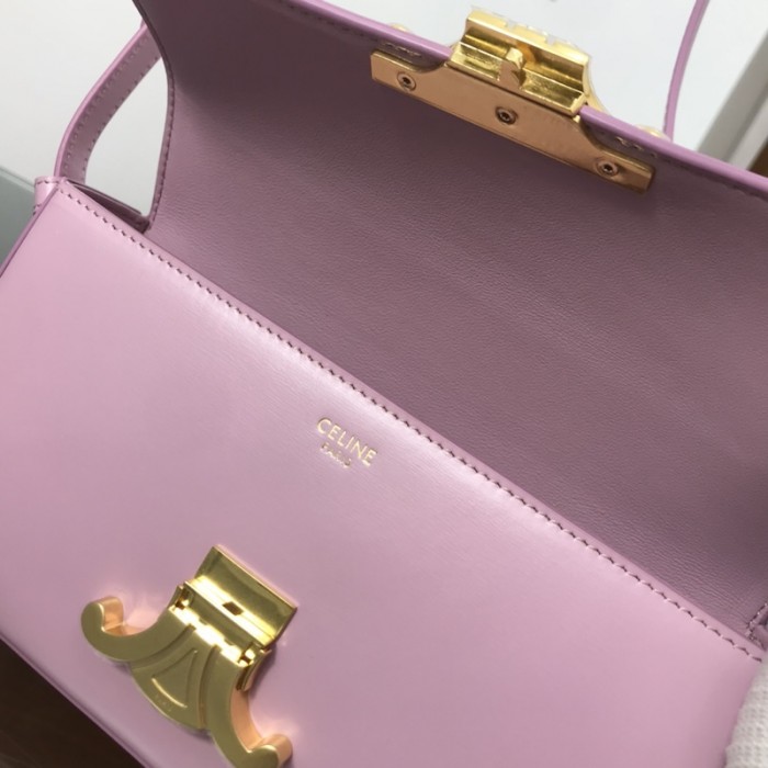 Ce**e shoulder bag triomphe in shiny calfskin pink