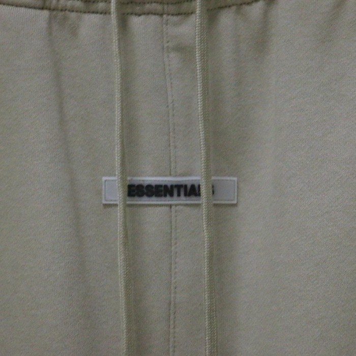 FEAR OF GOD FOG Essentials Fleece Shorts Weathered Cement