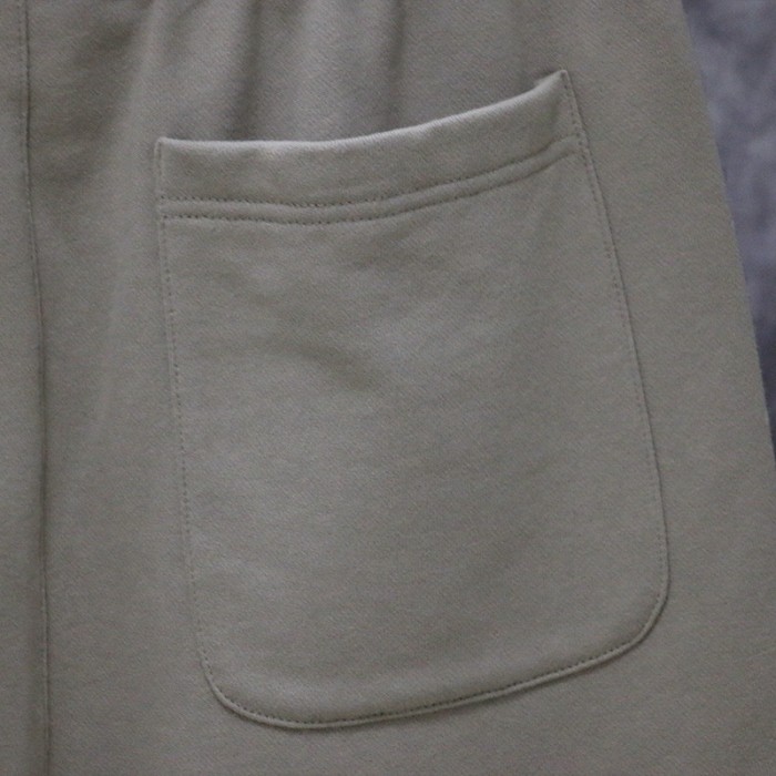 FEAR OF GOD FOG Essentials Fleece Shorts Weathered Cement