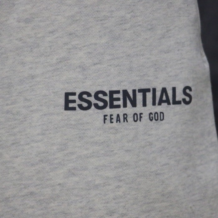 FEAR OF GOD FOG Essentials Fleece Shorts Weathered Grey