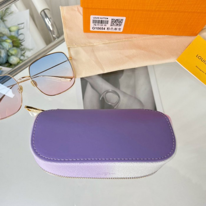 l**is V*t*n gm glasses case gi0751