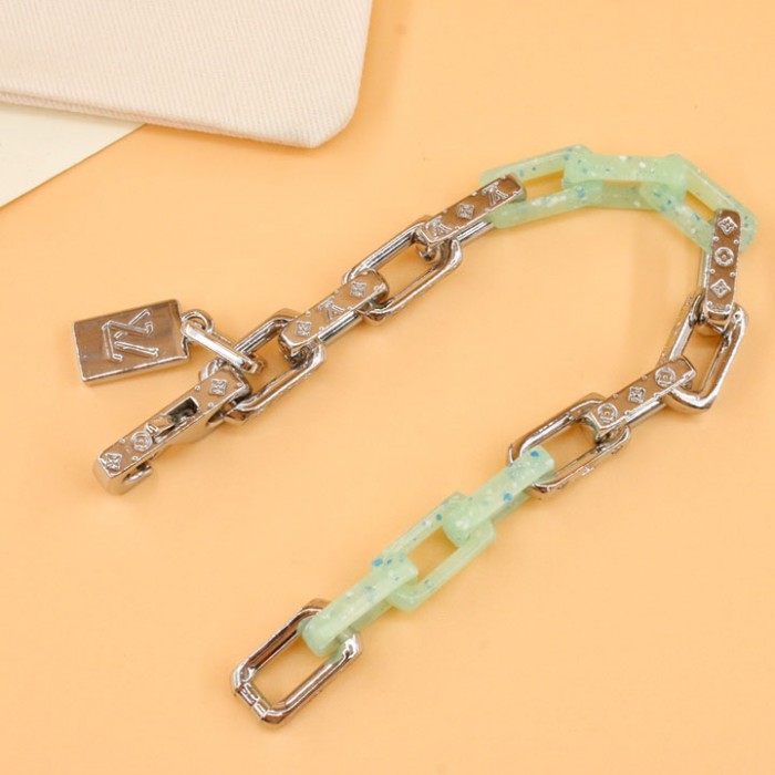 l**is V*t*n monogram chain bracelet m00733
