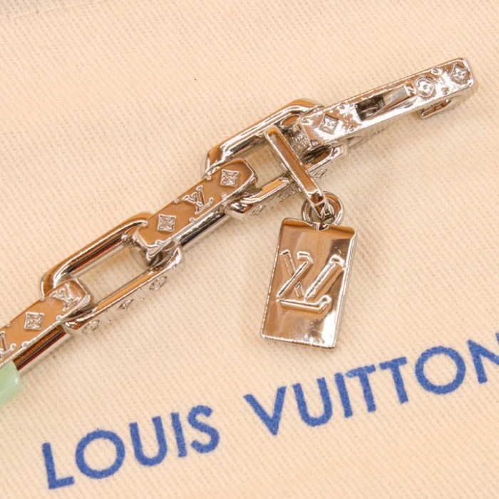 l**is V*t*n monogram chain bracelet m00733