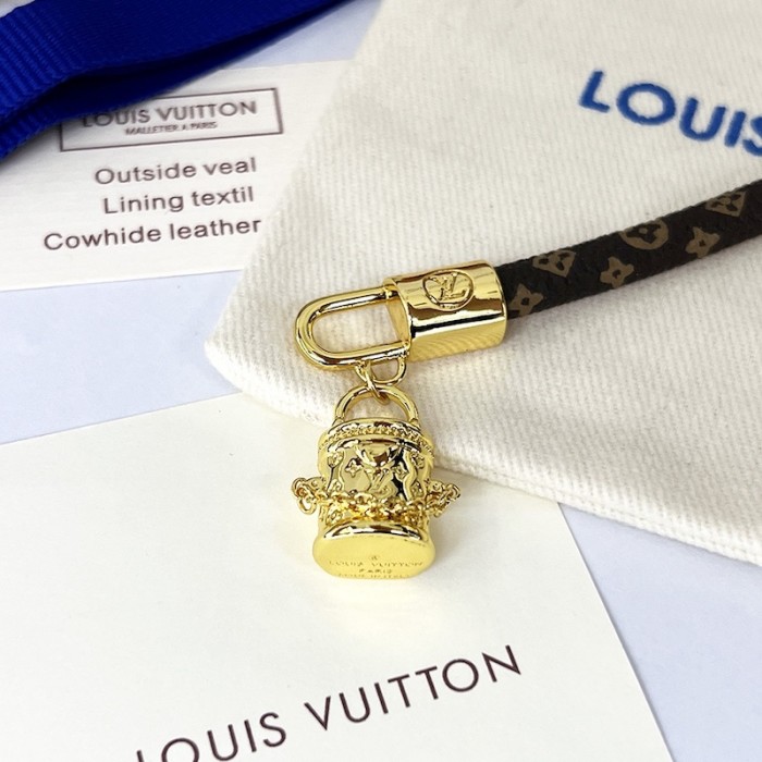 l**is V*t*n lv cannes armband m8048e
