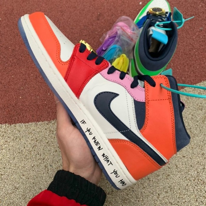 Air Jordan 1 Mid WMNS Fearless