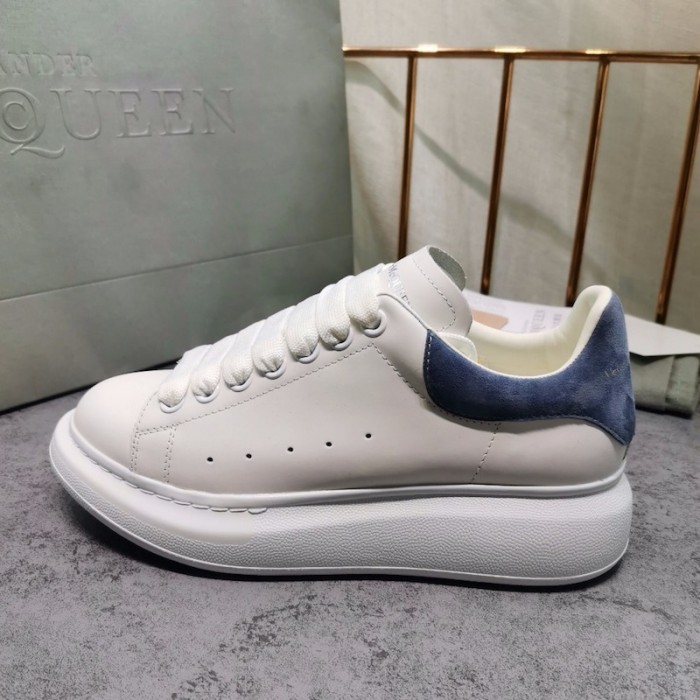 Alexander McQueen Oversized Sneaker Navy Suede