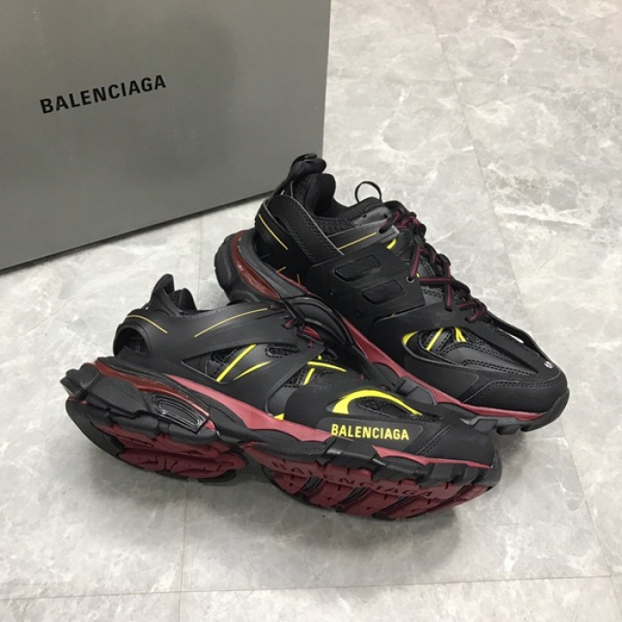 Ba*len*cia*ga track 3.0 sneakers black red
