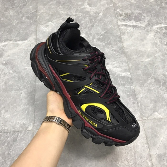 Ba*len*cia*ga track 3.0 sneakers black red