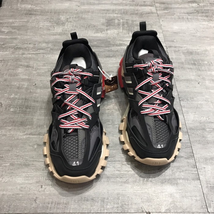 Ba*len*cia*ga track 3.0 sneakers red black