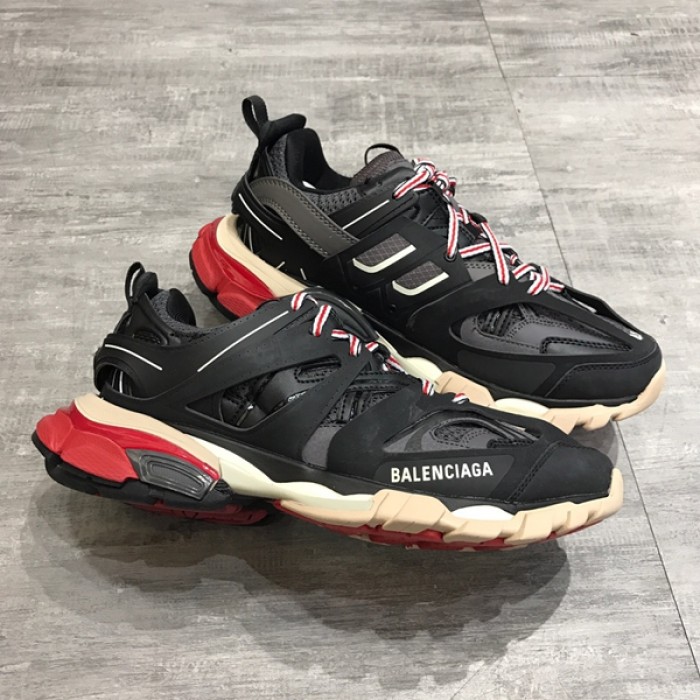 Ba*len*cia*ga track 3.0 sneakers red black