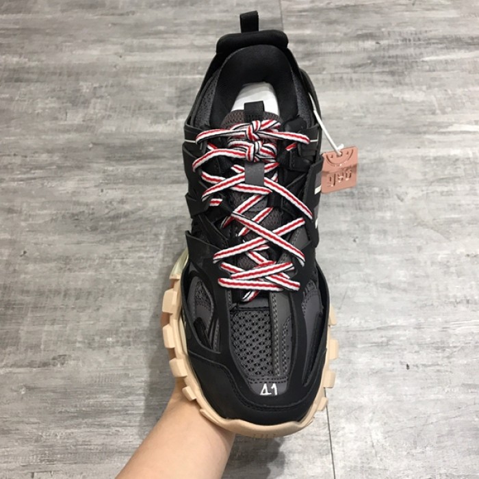 Ba*len*cia*ga track 3.0 sneakers red black