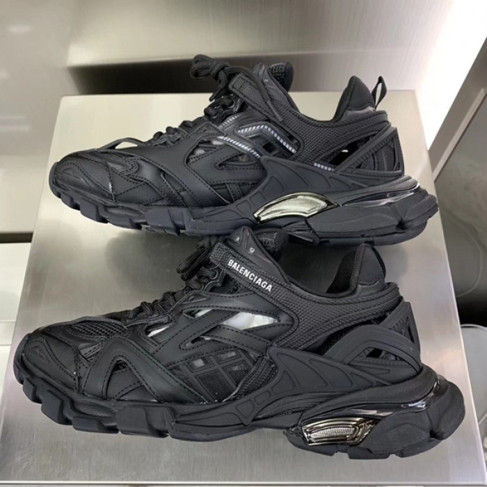 Ba*len*cia*ga track 2 sneakers black
