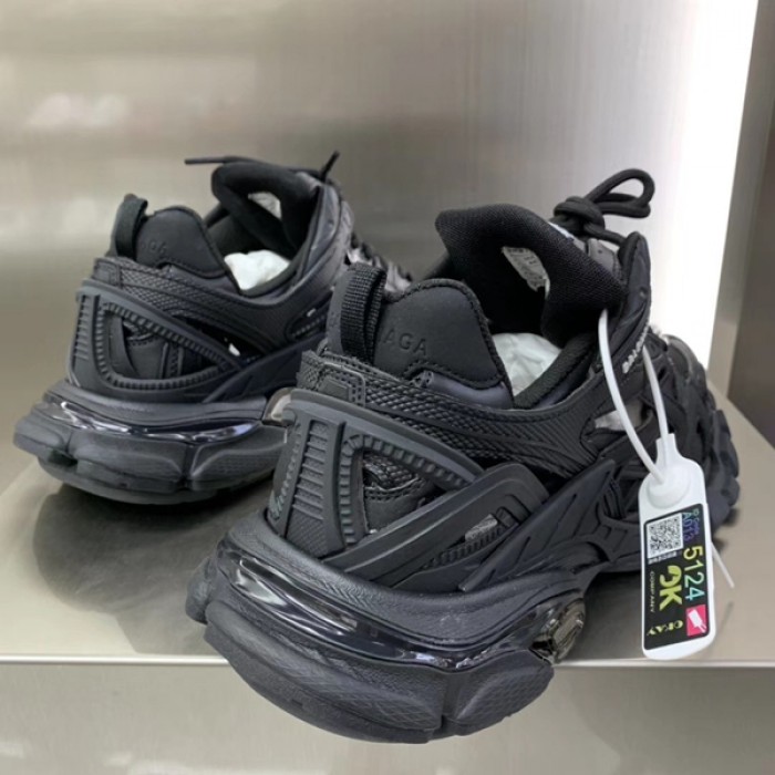 Ba*len*cia*ga track 2 sneakers black
