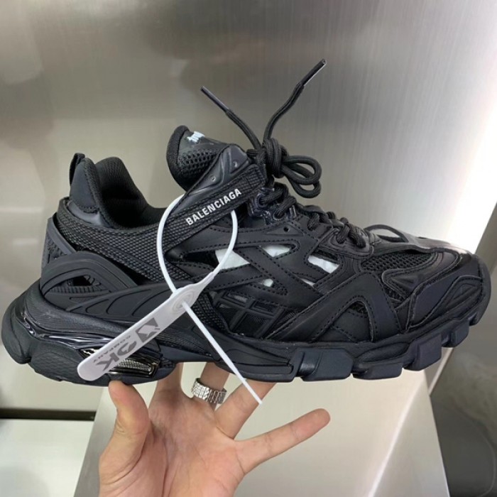 Ba*len*cia*ga track 2 sneakers black