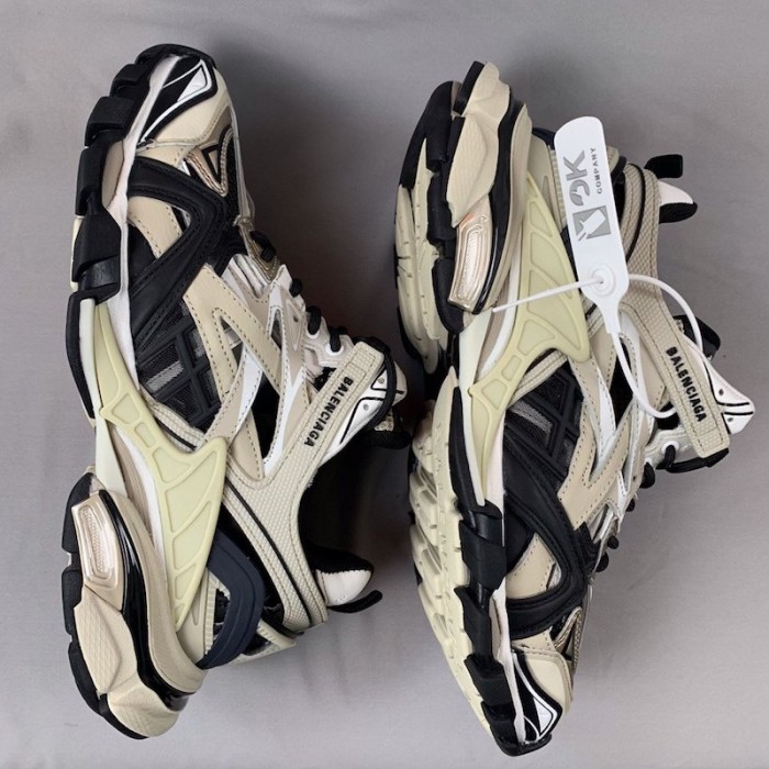 Ba*len*cia*ga track 2 sneakers black/ivory
