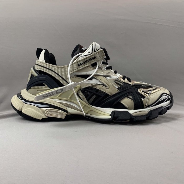 Ba*len*cia*ga track 2 sneakers black/ivory