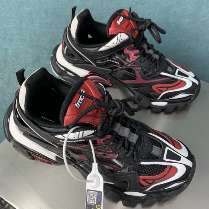 Ba*len*cia*ga track 2 sneakers black/red