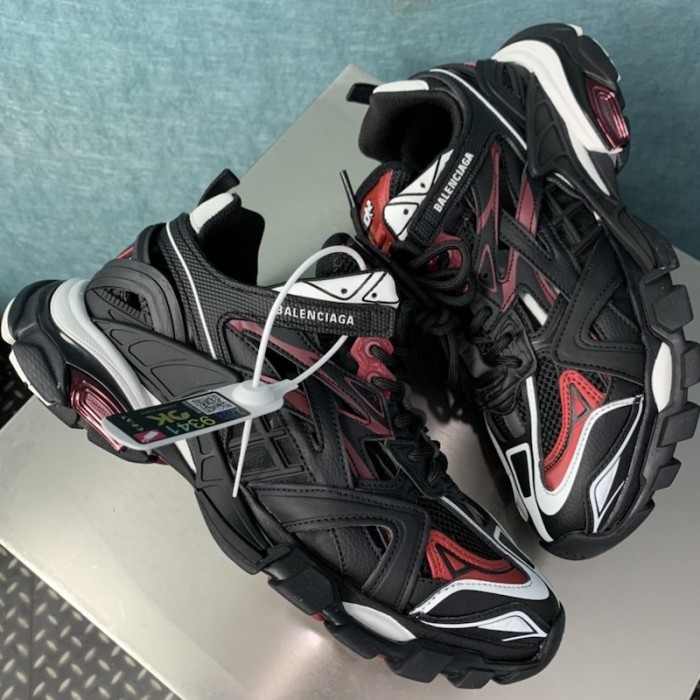 Ba*len*cia*ga track 2 sneakers black/red