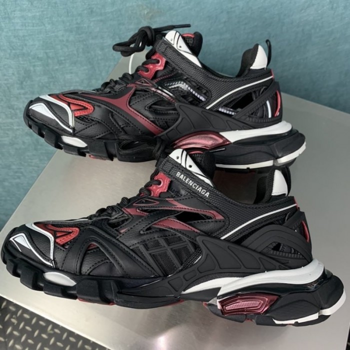 Ba*len*cia*ga track 2 sneakers black/red