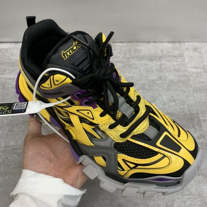 Ba*len*cia*ga track 2 sneakers yellow / purple