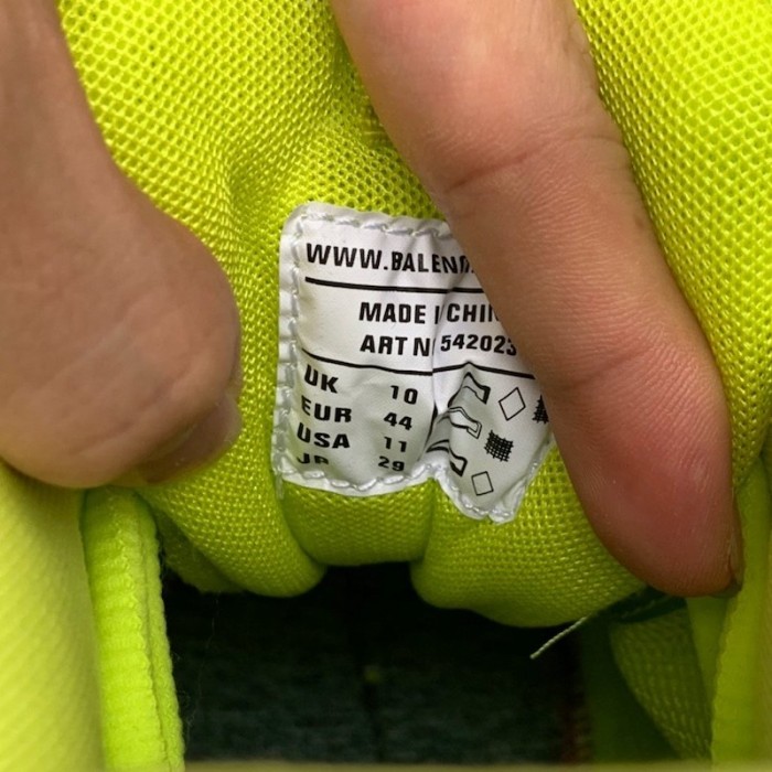 Ba*len*cia*ga track 3.0 sneakers fluorescent green