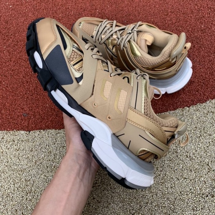 Ba*len*cia*ga track 3.0 sneakers gold