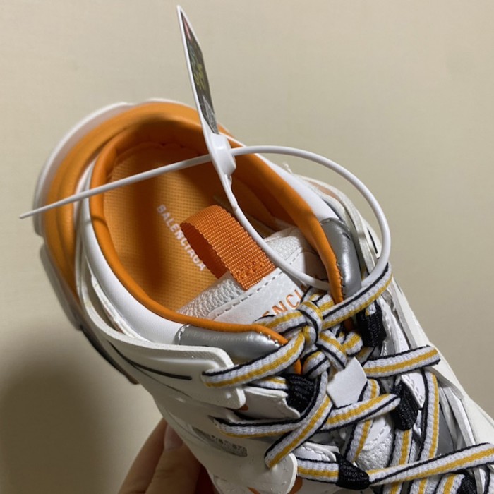 Ba*len*cia*ga track mule white / orange