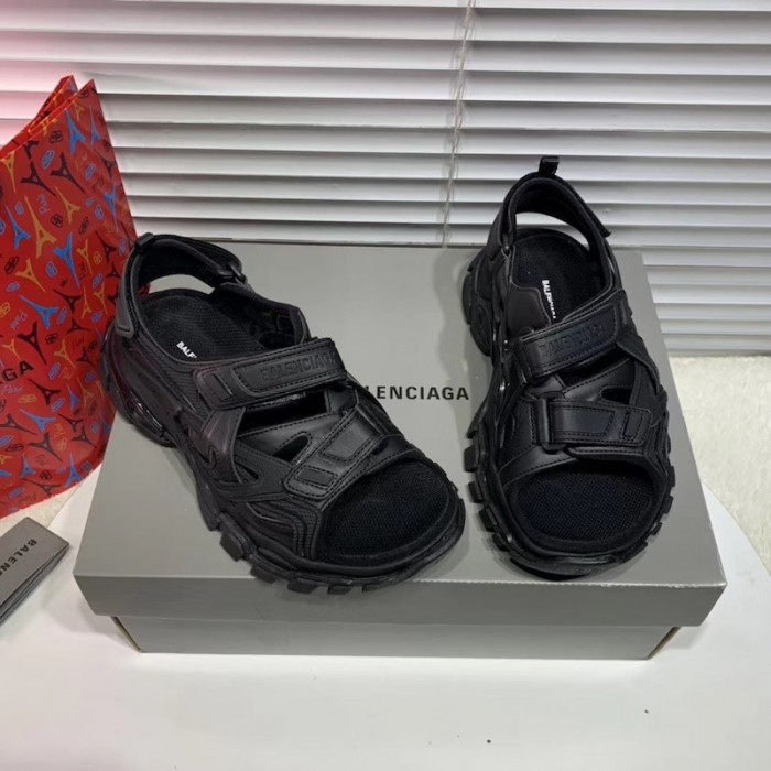 Ba*len*cia*ga track sandal rubber black