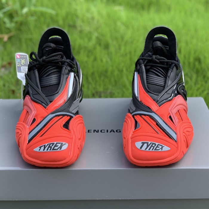 Ba*len*cia*ga tyrex sneakers black / red