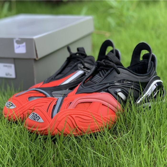 Ba*len*cia*ga tyrex sneakers black / red