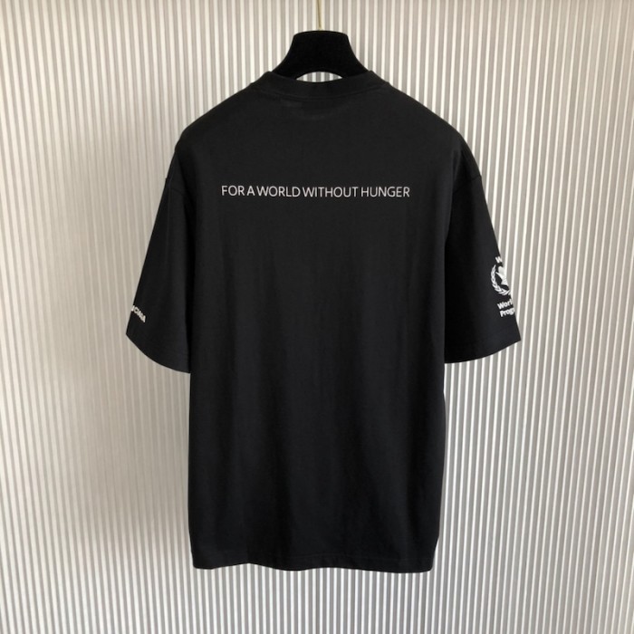 Ba*len*cia*ga wfp t-shirt medium fit in black