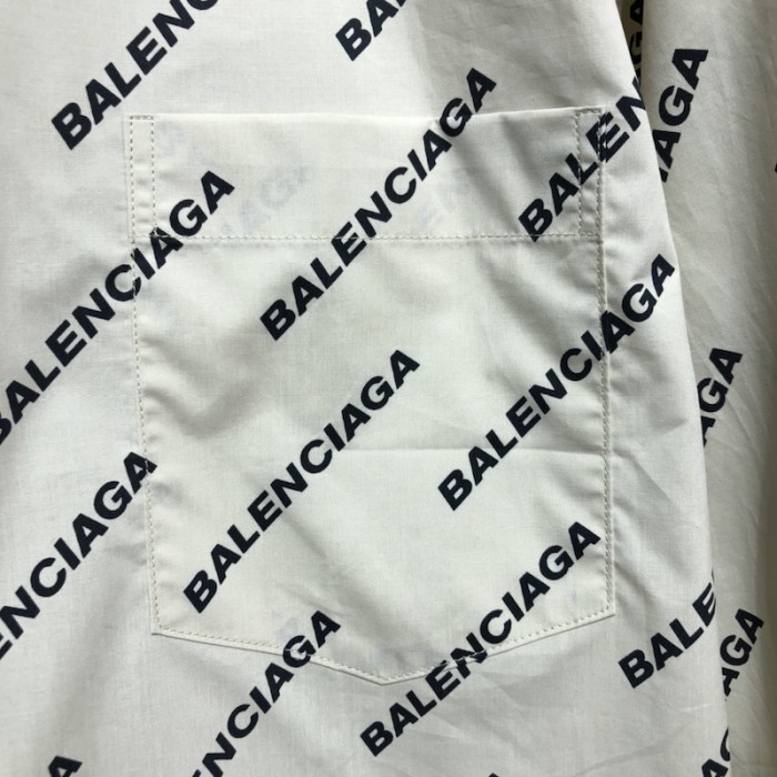 Ba*len*cia*ga year of the tiger typo shirt normal fit in beige