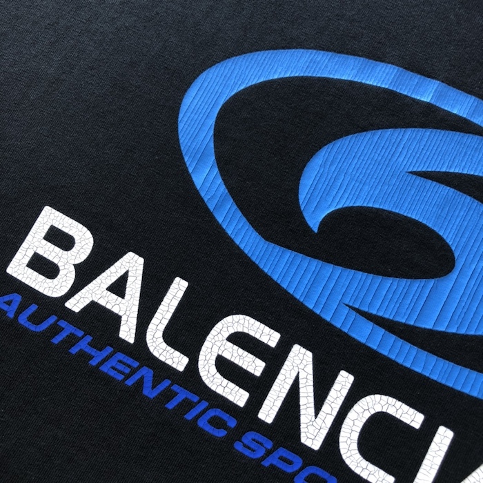 Ba*len*cia*ga surfer t-shirt medium fit in black and blue