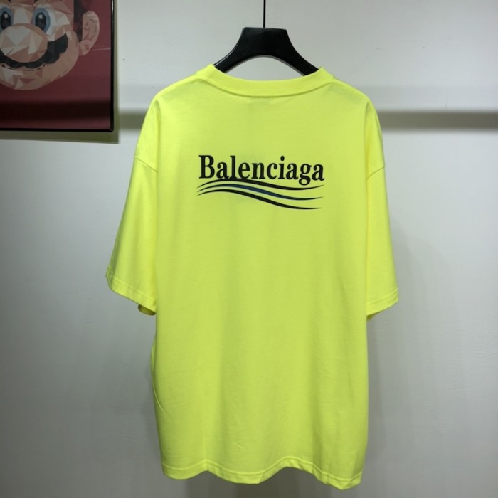 Ba*len*cia*ga regular political campaign t-shirt in green jersey