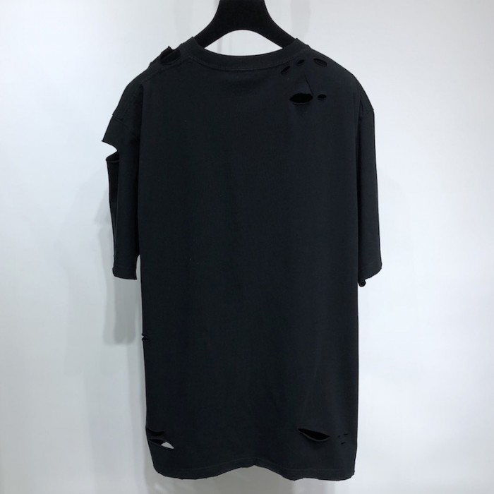 Ba*len*cia*ga caps destroyed flatground t-shirt black
